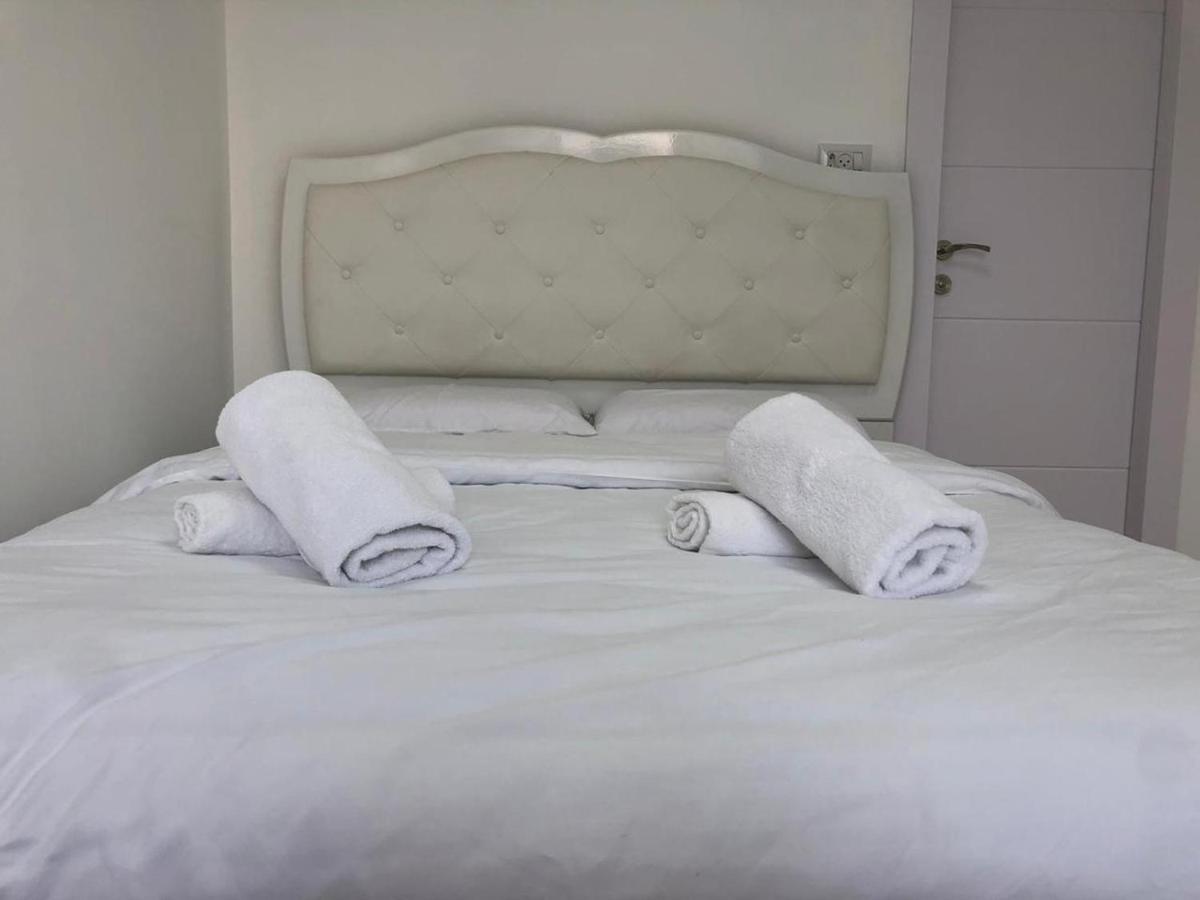 Sea Line Hotel From R&A Group 巴特亚姆 外观 照片