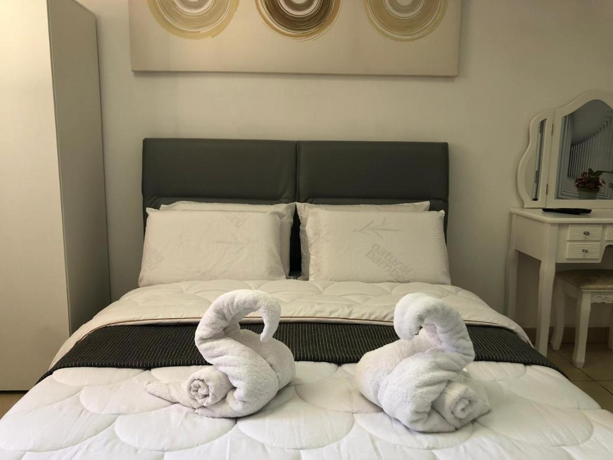 Sea Line Hotel From R&A Group 巴特亚姆 外观 照片