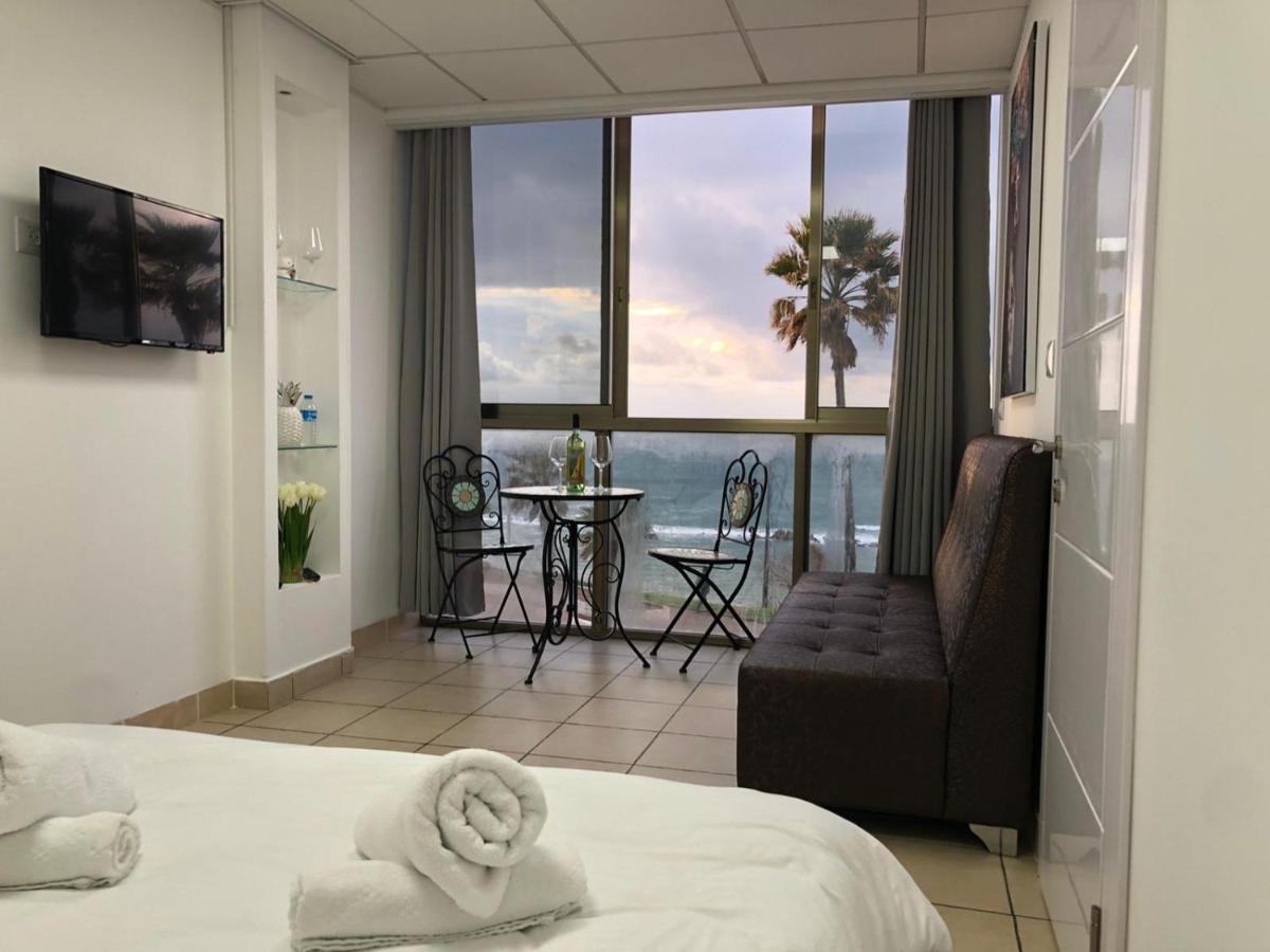 Sea Line Hotel From R&A Group 巴特亚姆 外观 照片